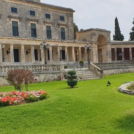 דירה Corfu Fanis