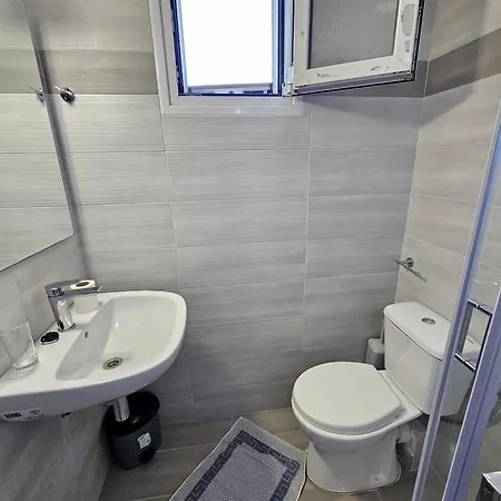 Gabriela Studios Apartman Ípszosz